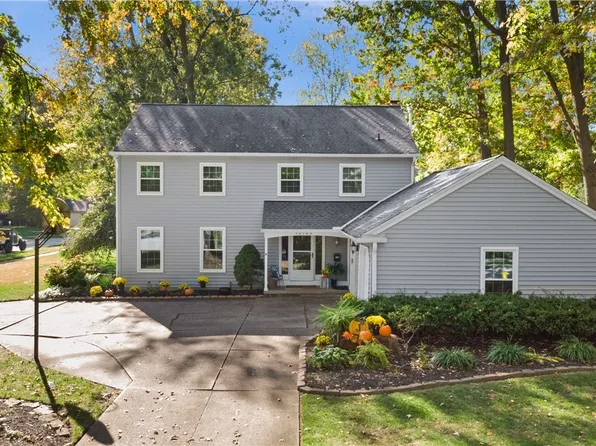 32783 Redwood Blvd, Avon Lake, OH 44012