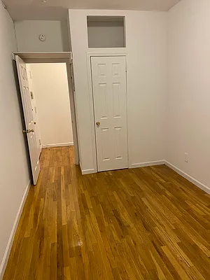 Rented by City Connections Realty | media 16