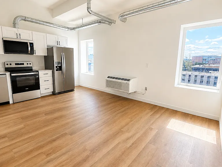 The Gibson Apartment Homes — Photo 9