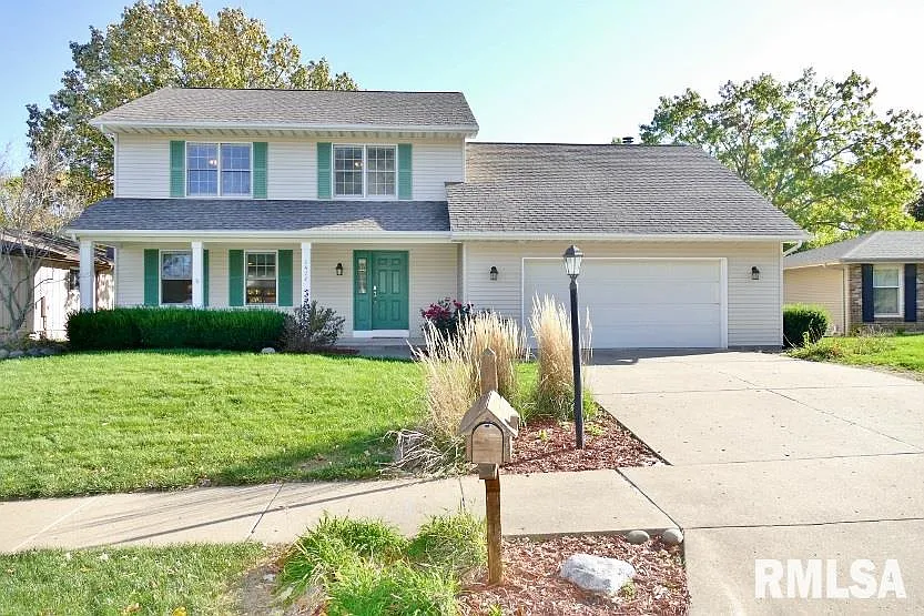 1412 W Queens Court Rd photo 1