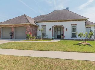100 Greenhaven Dr, Lafayette, LA 70508