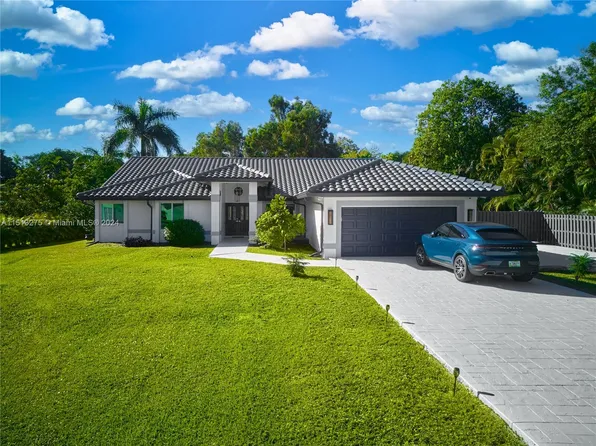 12150 NW 21st Ct, Plantation, FL 33323