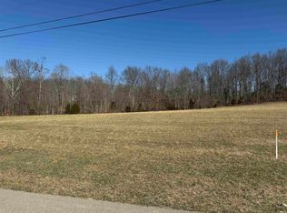 1 Off Mdws, Heltonville, IN 47436