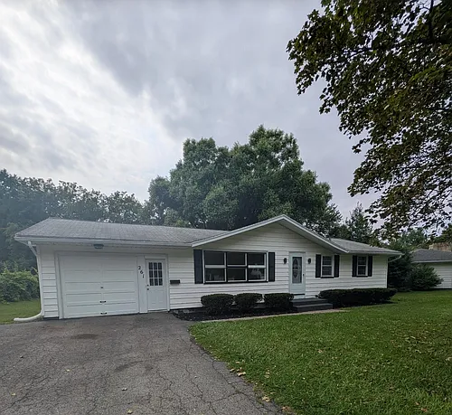 261 Morrow Dr Photo 1