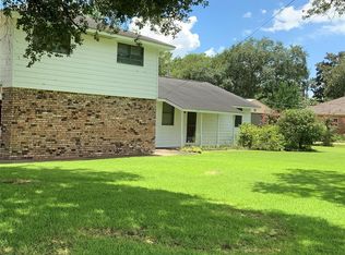 5628 Monroe Blvd, Groves, TX 77619