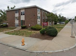 76 Park St APT 5, Pawtucket, RI 02860