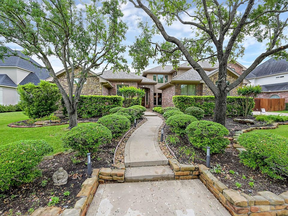 1st image of 13914 Rustic Hills Ln