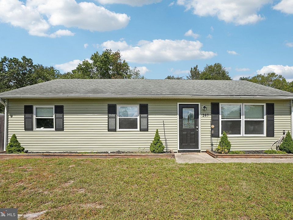 1st image of 217 Coville Dr