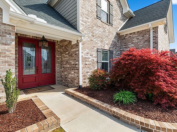 2nd image of 24306 Beacon Cir