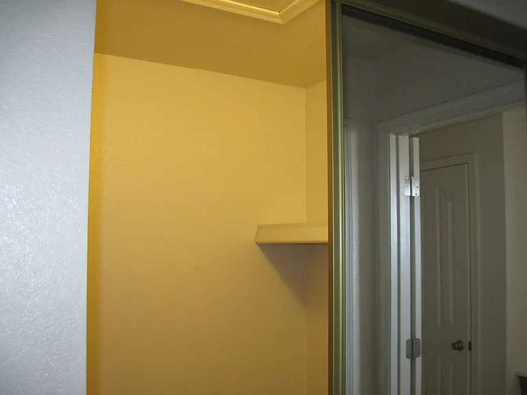426 S Bowie Ave #A — Photo 7