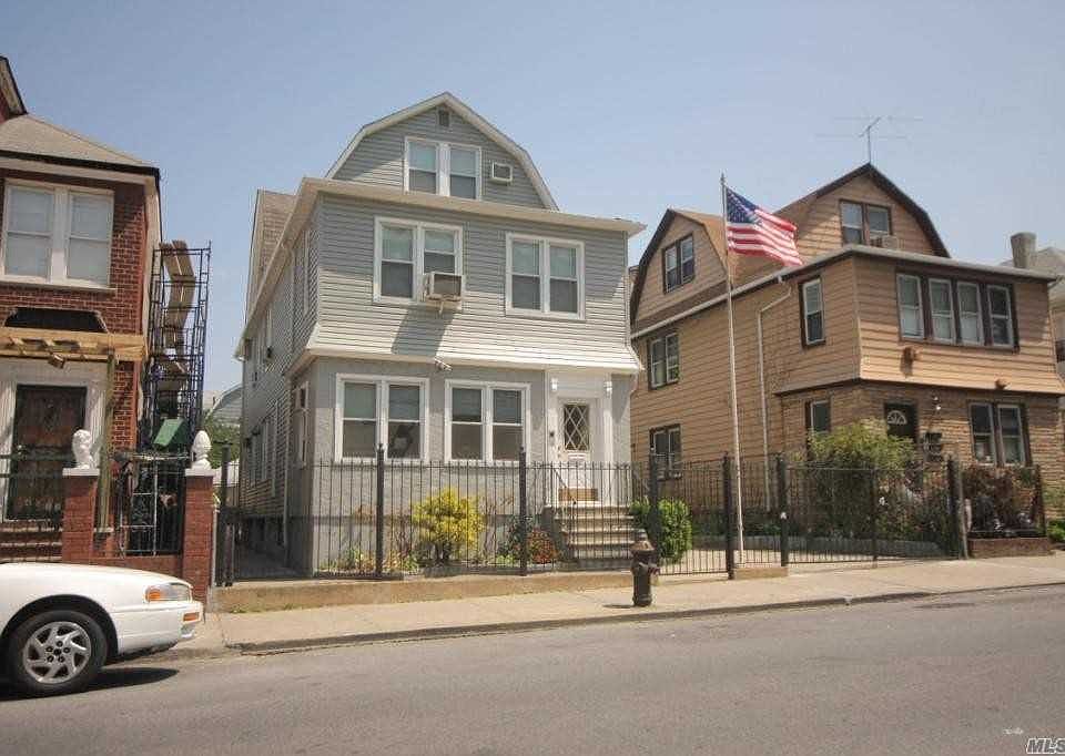 1st image of 4015 76th St