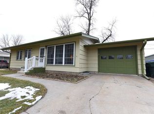 3718 D Ave, Kearney, NE 68847