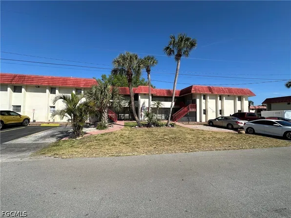 1376 Archer St APT 6, Lehigh Acres, FL 33936