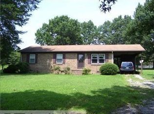 1843 Oak Ridge Rd, Oak Ridge, NC 27310