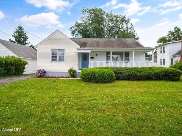 10 Arlington Road, Cohoes, NY 12047