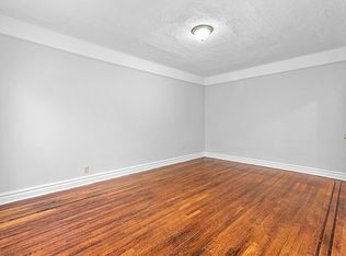 140-30 Beech Ave #3F, Flushing, NY 11355