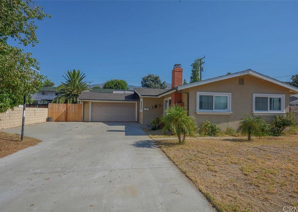1st image of 1364 Bernard Ct