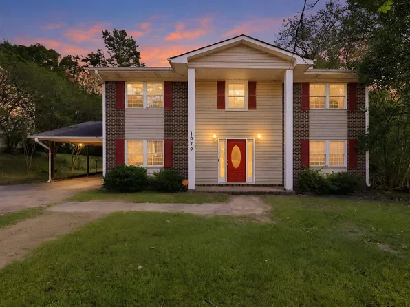 1079 Sunhill Rd, Birmingham, AL 35215
