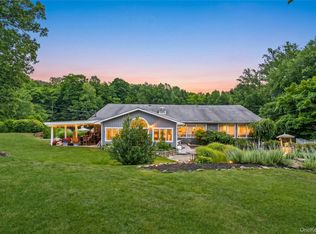289 Oak Ridge Road, Hopewell Junction, NY 12533