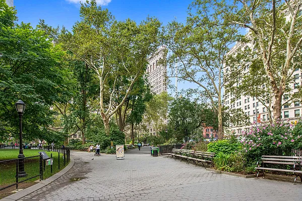 Sold by Keller Williams NYC | media 14