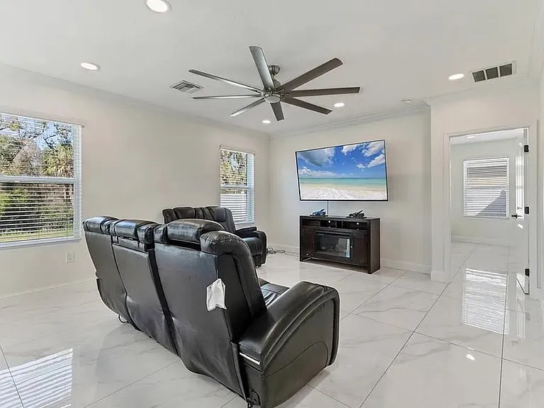 177 Tierra Verde Way — Photo 6