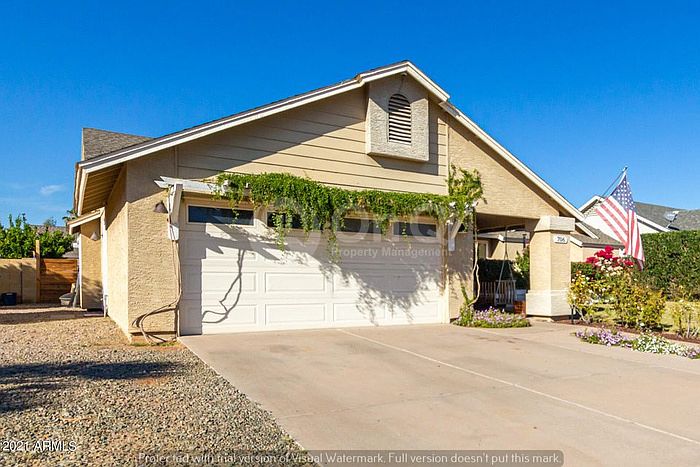 2nd image of 706 W Mission Dr