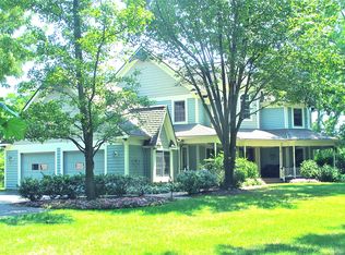 203 Miles Cutting Ln, Pittsford, NY 14534