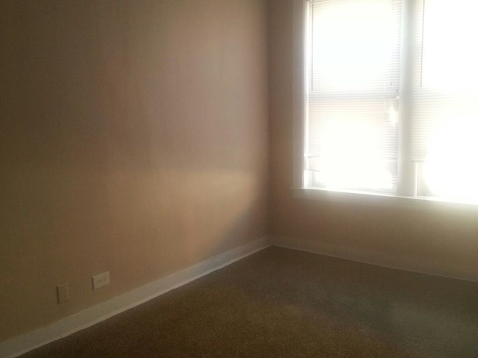 2nd image of 7551 S Kingston Ave