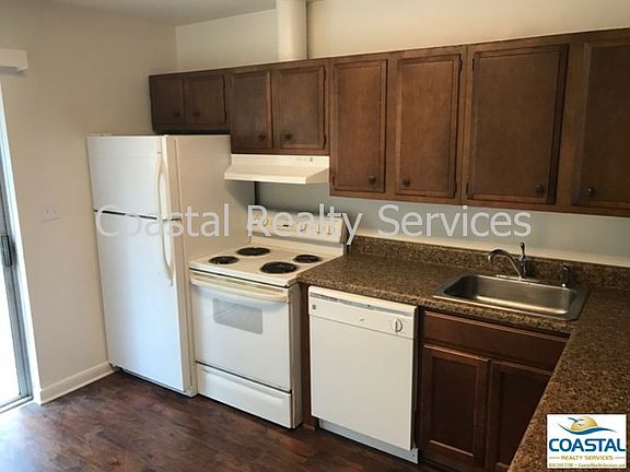 2nd image of 1007 Hondo Ave #A
