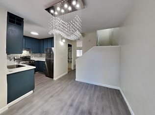 9690 Elmview Dr, Oakland, CA 94603