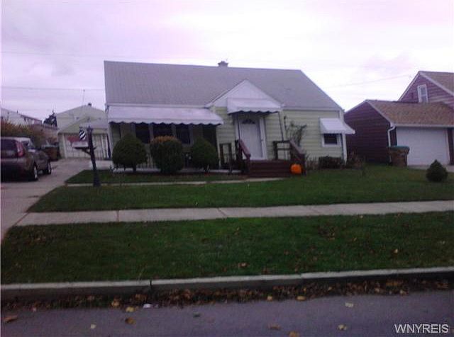 1st image of 96 Carol Dr