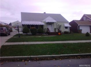 96 Carol Dr, Cheektowaga, NY 14215