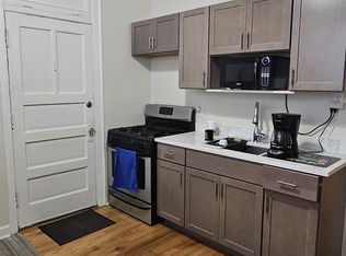 3152 W Cullom Ave UNIT 1, Chicago, IL 60618