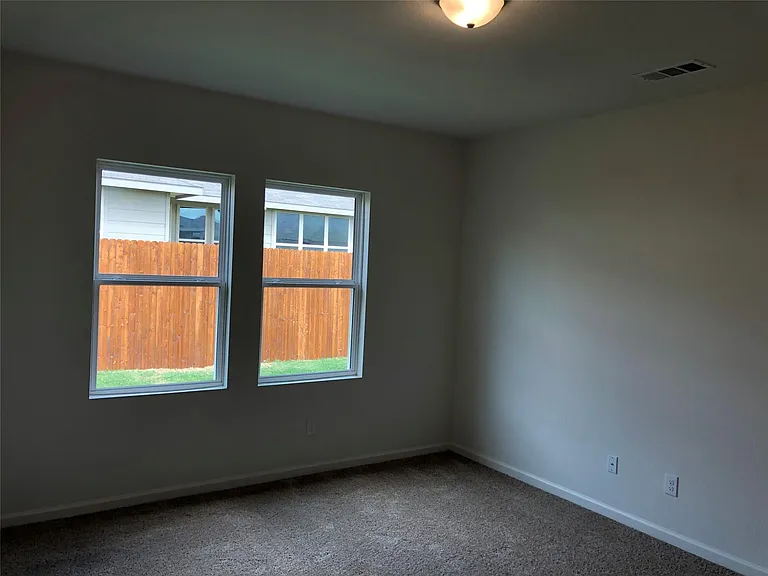 6521 Trident Ct — Photo 13
