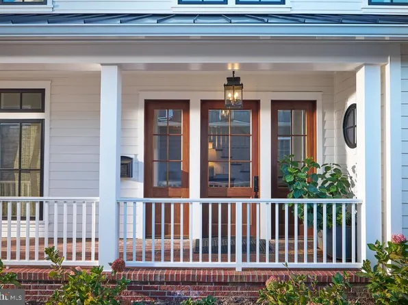 422 Burton Ave, Lewes, DE 19958