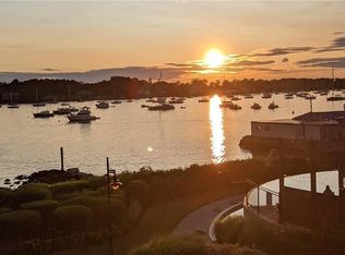 341 Thames St UNIT 103, Bristol, RI 02809