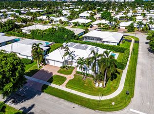 1022 Walnut Ter, Boca Raton, FL 33486