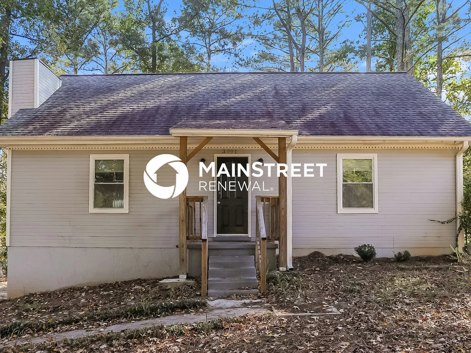 3991 Woodland Circle SE — Photo 1