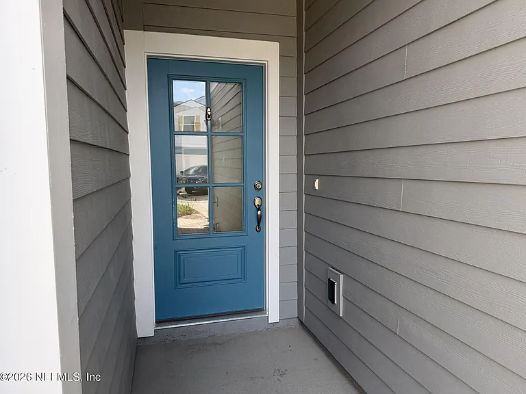 43 Thurnham Ln — Photo 3