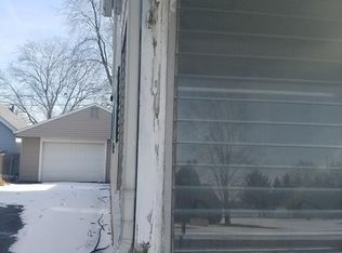 2007 Drouillard Rd, Northwood, OH 43619