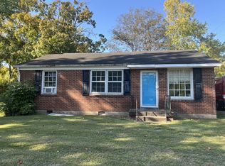 901 Drummond Dr, Nashville, TN 37211