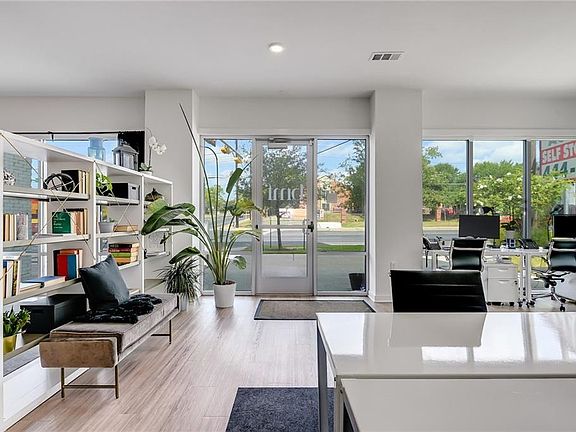 3rd image of 4361 S Congress Ave Unit 101