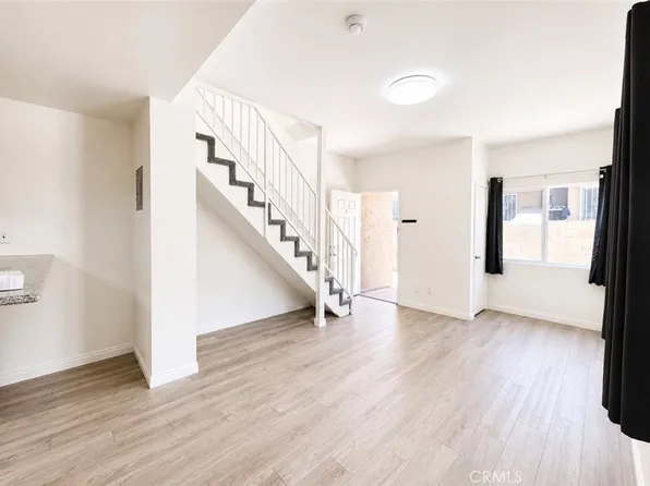 917 S Catalina St APT 5, Los Angeles, CA 90006