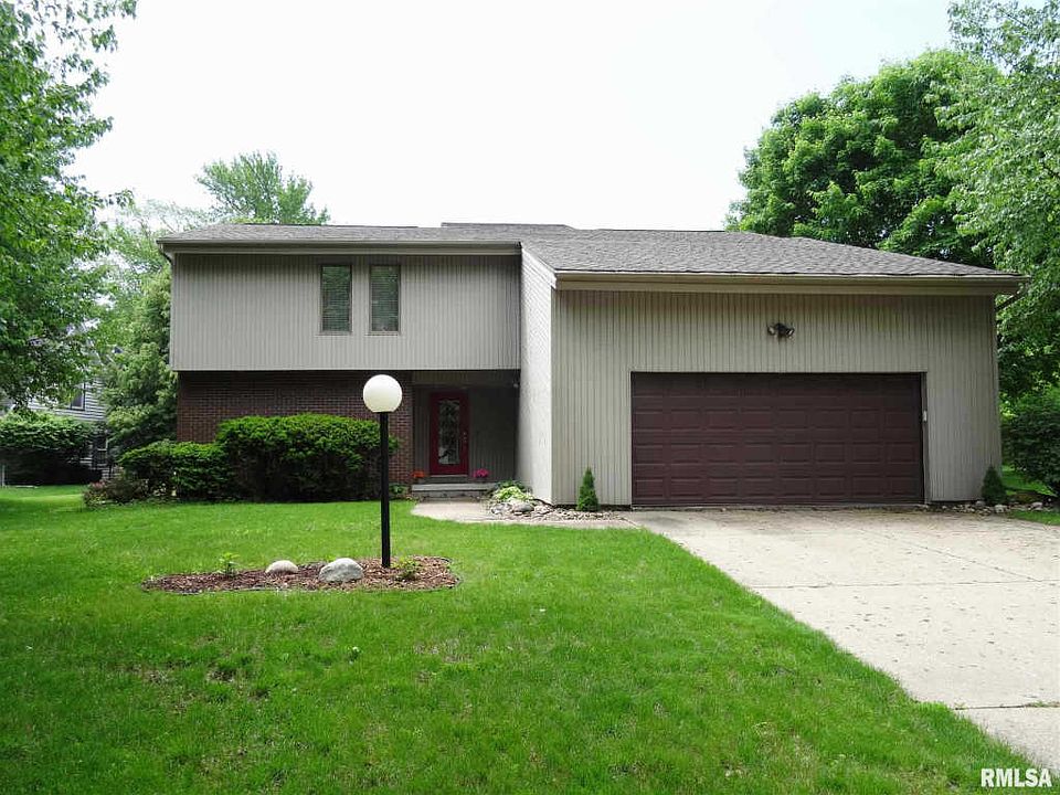 1st image of 6876 N Fox Point Dr