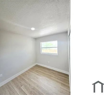 1919 Martin Luther King Jr St S #2 — Photo 8