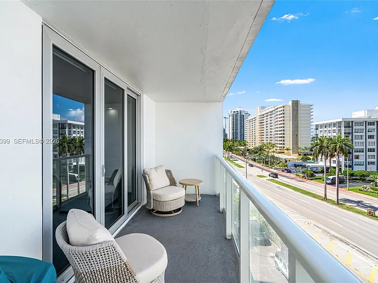 5701 Collins Ave #503 — Photo 46