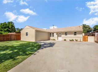 18019 Hemmingway St, Reseda, CA 91335