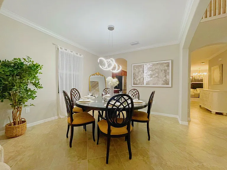 1610 Santiago Cir — Photo 29