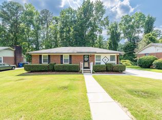 912 Cooper Rd, Raleigh, NC 27610