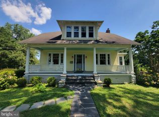 405 E Broad St, Falls Church, VA 22046
